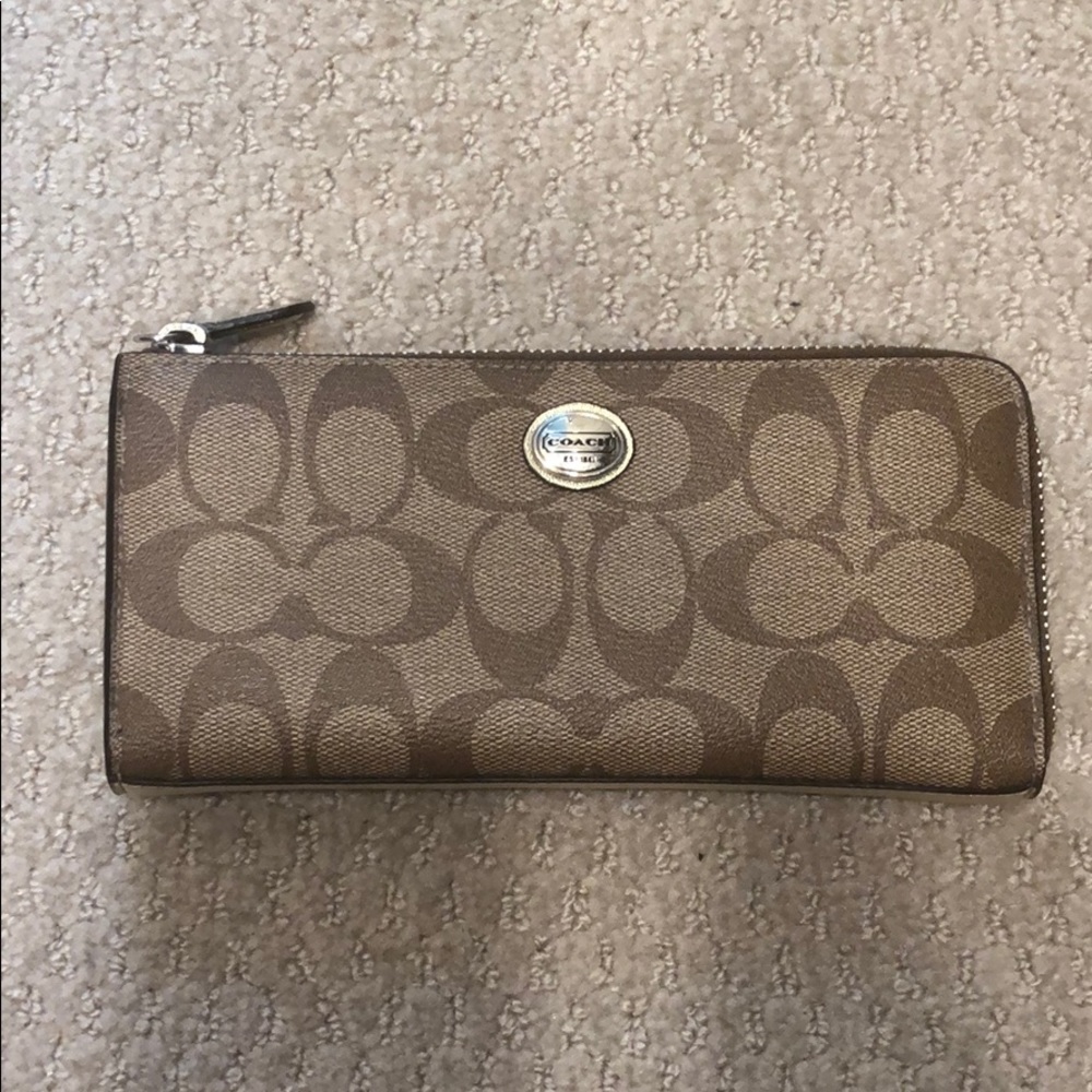 Coach wallet